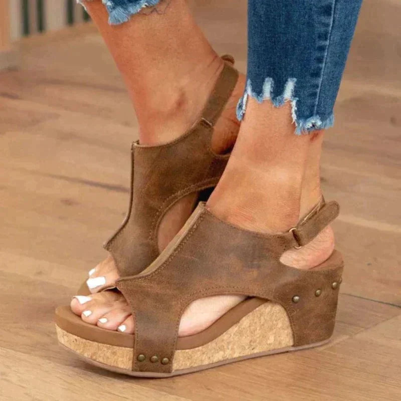 Lona - Orthopädischer Lederschuh