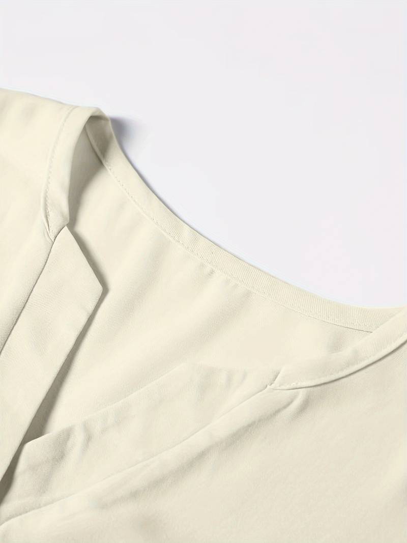 Giselle – Elegantes Langarm-Top Mit Gekerbtem Ausschnitt