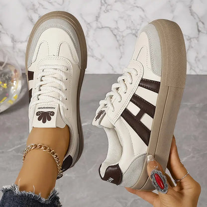 Fina - Einzigartige Und Bequeme Sneakers