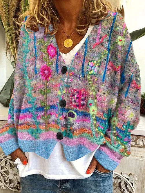Jorinde – Damen-Cardigan Aus Wollflanell Mit Retro-Print